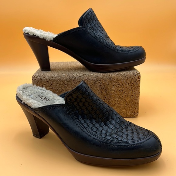 UGG | Leather Clogs - Picture 11 of 12